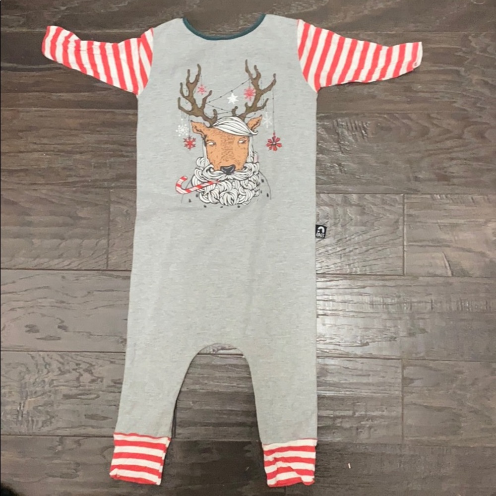 Size 2T Reindeer Rags to Raches!